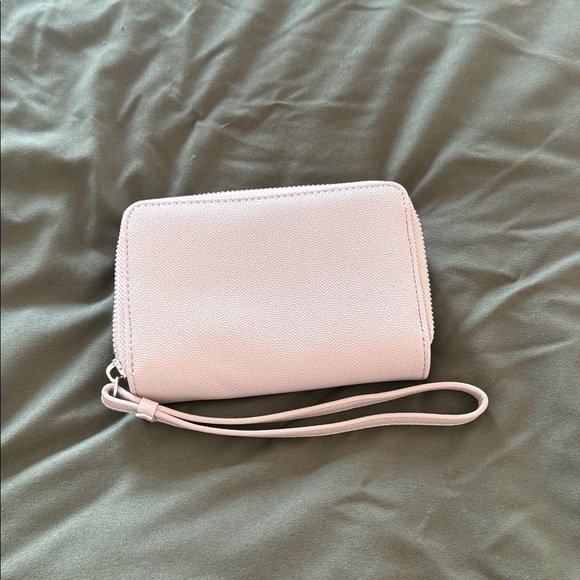 Steve Madden Wristlet Clutch - Picture 4 of 4